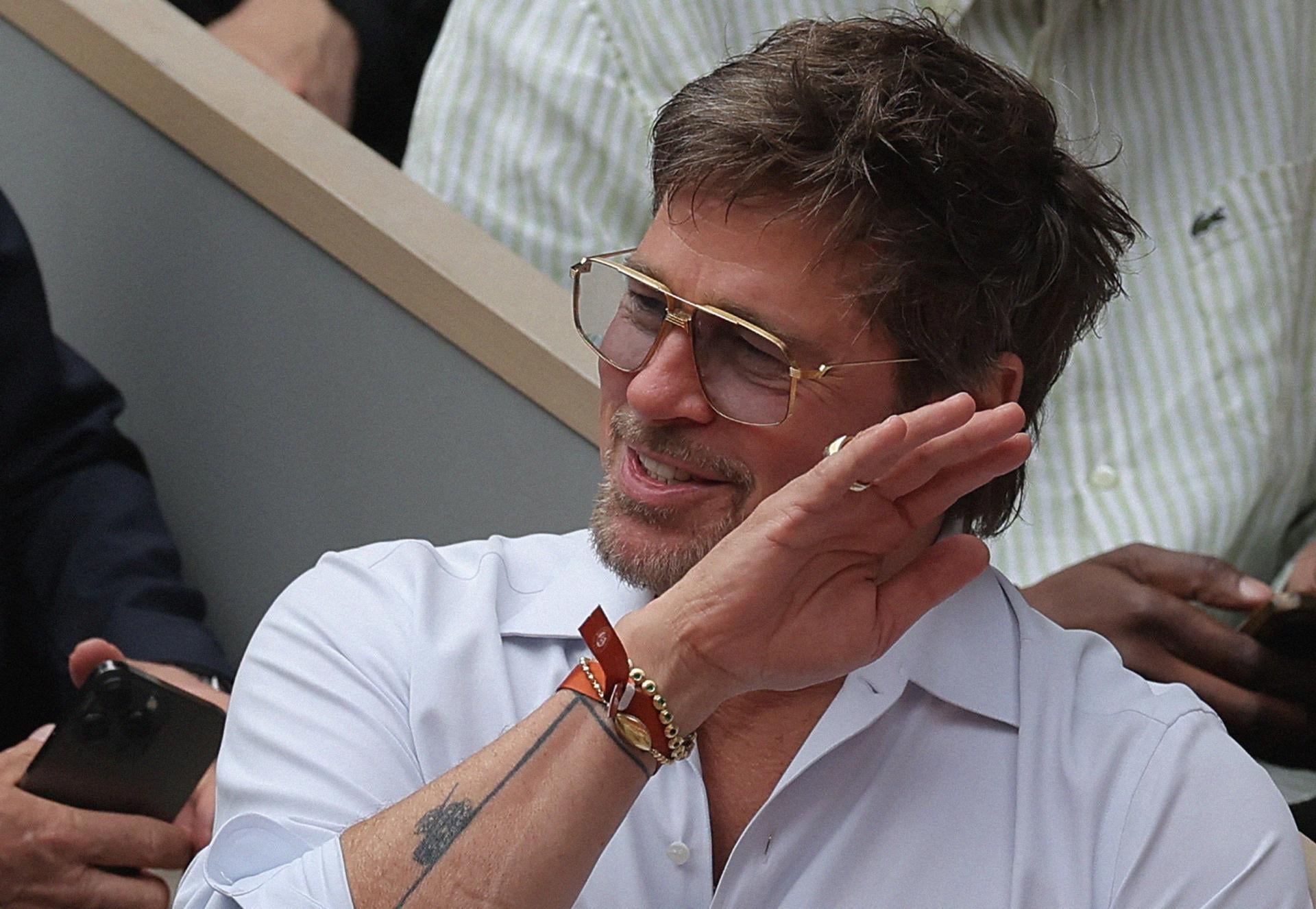 FOTO Brad Pitt i dalje doživljava najteže udarce i osobna poniženja! I druga djeca su ovo službeno zatražila, strašno je