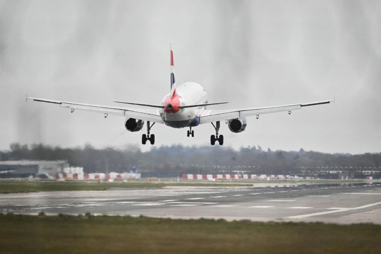 Tehnički kvar zrakoplova British Airwaysa blokirao pistu u zračnoj luci Gatwick