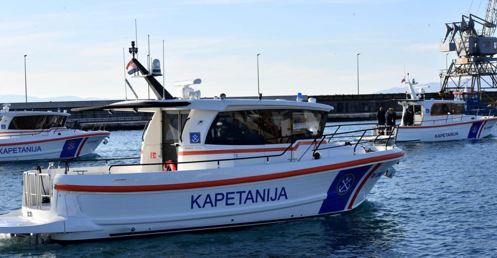 <p>Lučka kapetanija Ploče ubrzo nakon dojave prona&scaron;li su unesrećene na obali</p>