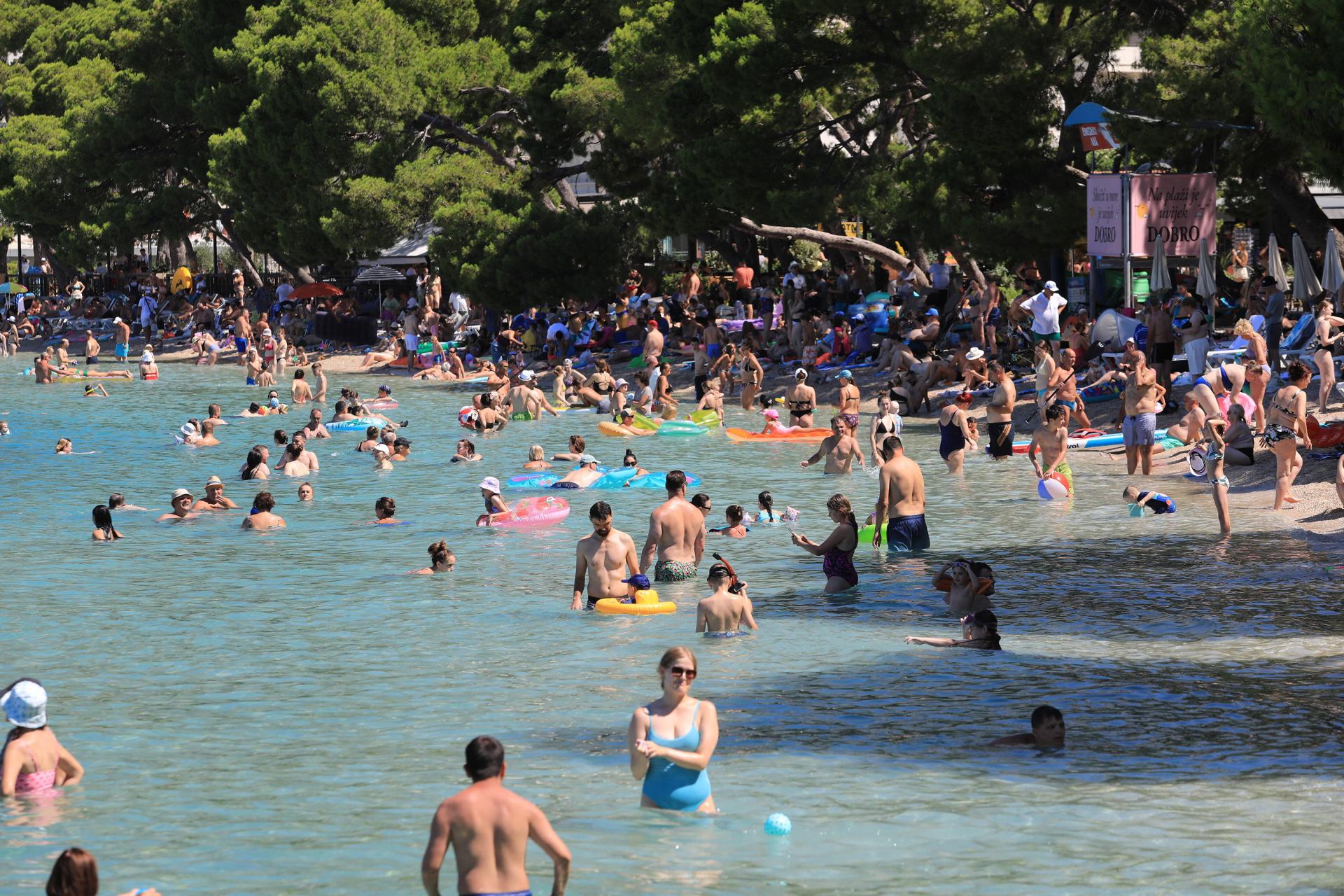 Kako nekoliko centi postane pet eura? Ovaj ljetni posao na plažama ruši sve rekorde zarade - računica će vas iznenaditi
