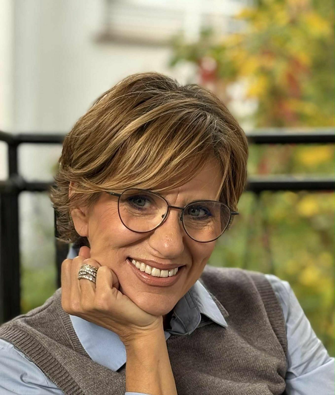 Nakon romana i predstave ‘Vidi kako Lokrum pere zube‘, stiže novi roman Ivane Lovrić Jović ‘Devet receptora za gorko‘, a predstavljanje je na Bokaru