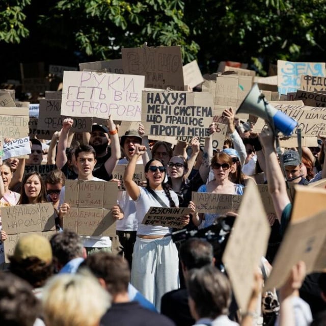 <p>Masovni protest protiv odluke Zelenskog o smjeni&nbsp;ministra obrane Mihajla Fedorova</p>