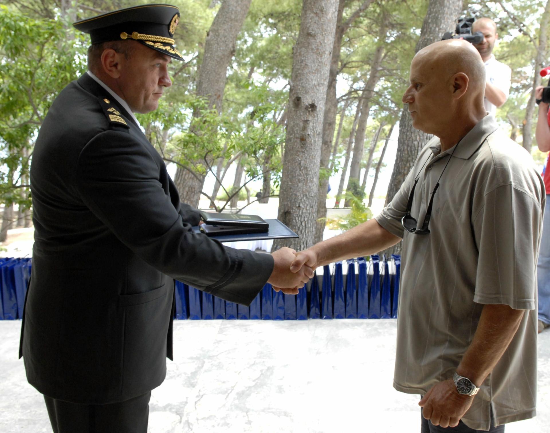 Prošlo je 16 godina od odlaska jednog od najvećih heroja obrane Dubrovnika, Aljoše Nikolića