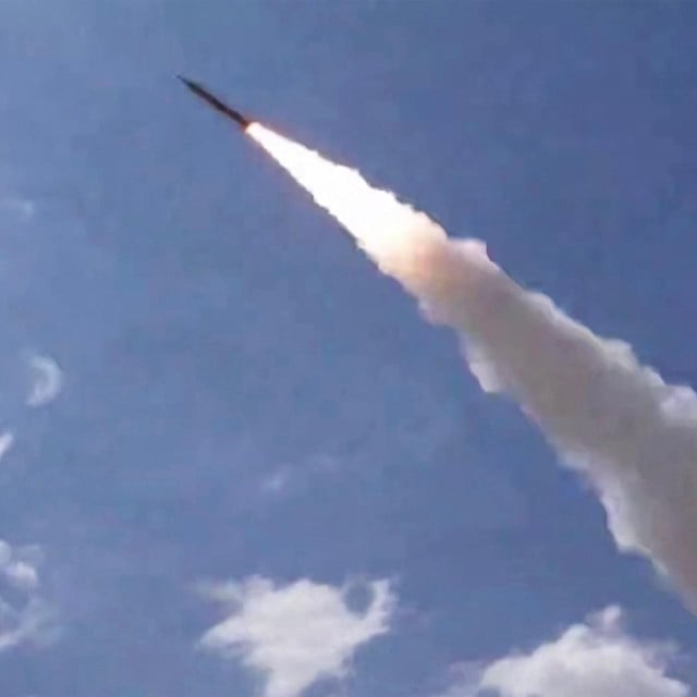 <p>Iran gađa&nbsp;američke snage u Kataru, Kuvajtu i Omanu</p>