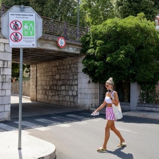 <p>Upozorenja za odijevanje</p>