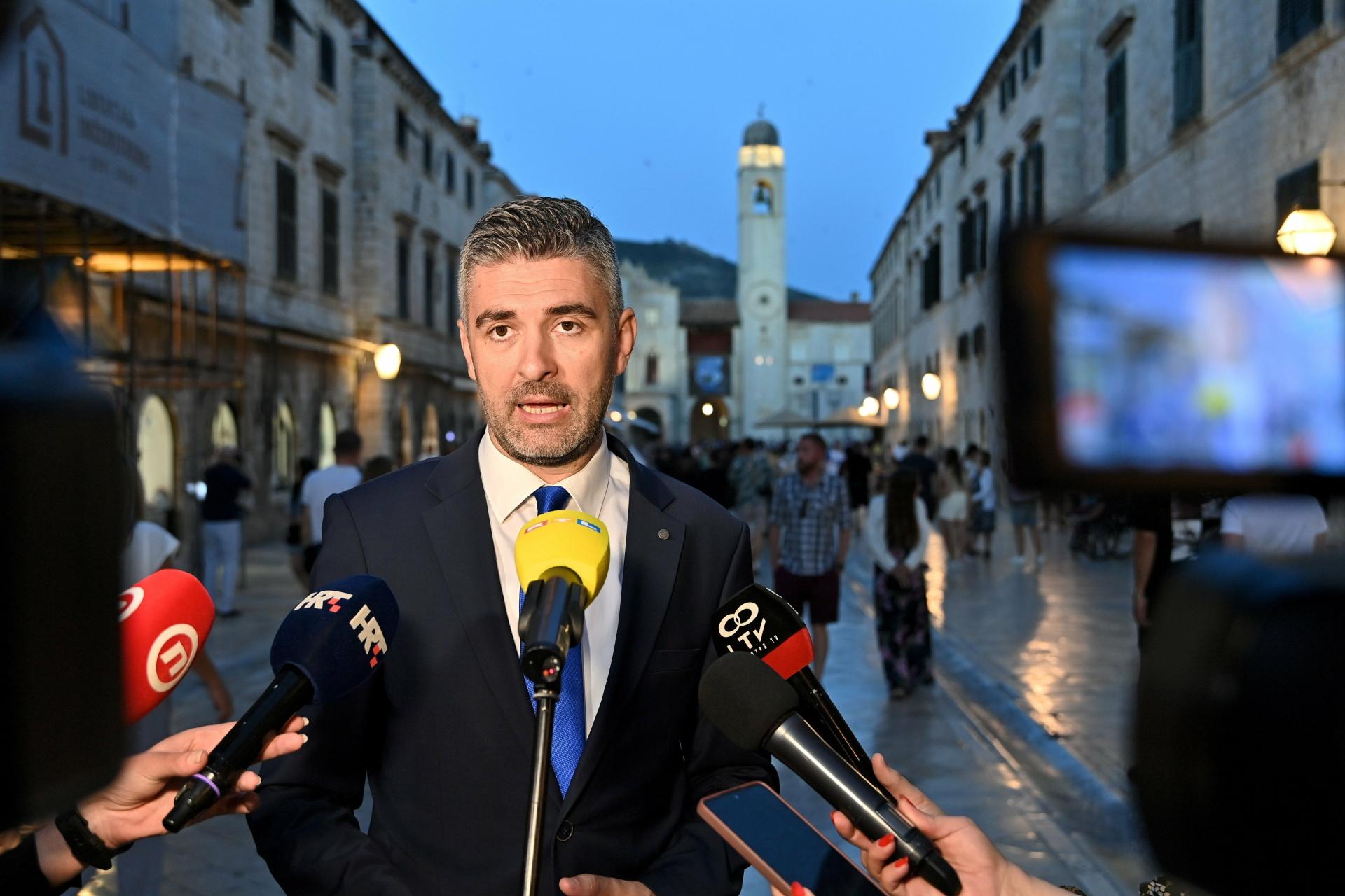 Gradonačelnik Dubrovnika opet je pod policijskom zaštitom: ‘Lakše mi je nabrojati one kojima se nisam zamjerio‘