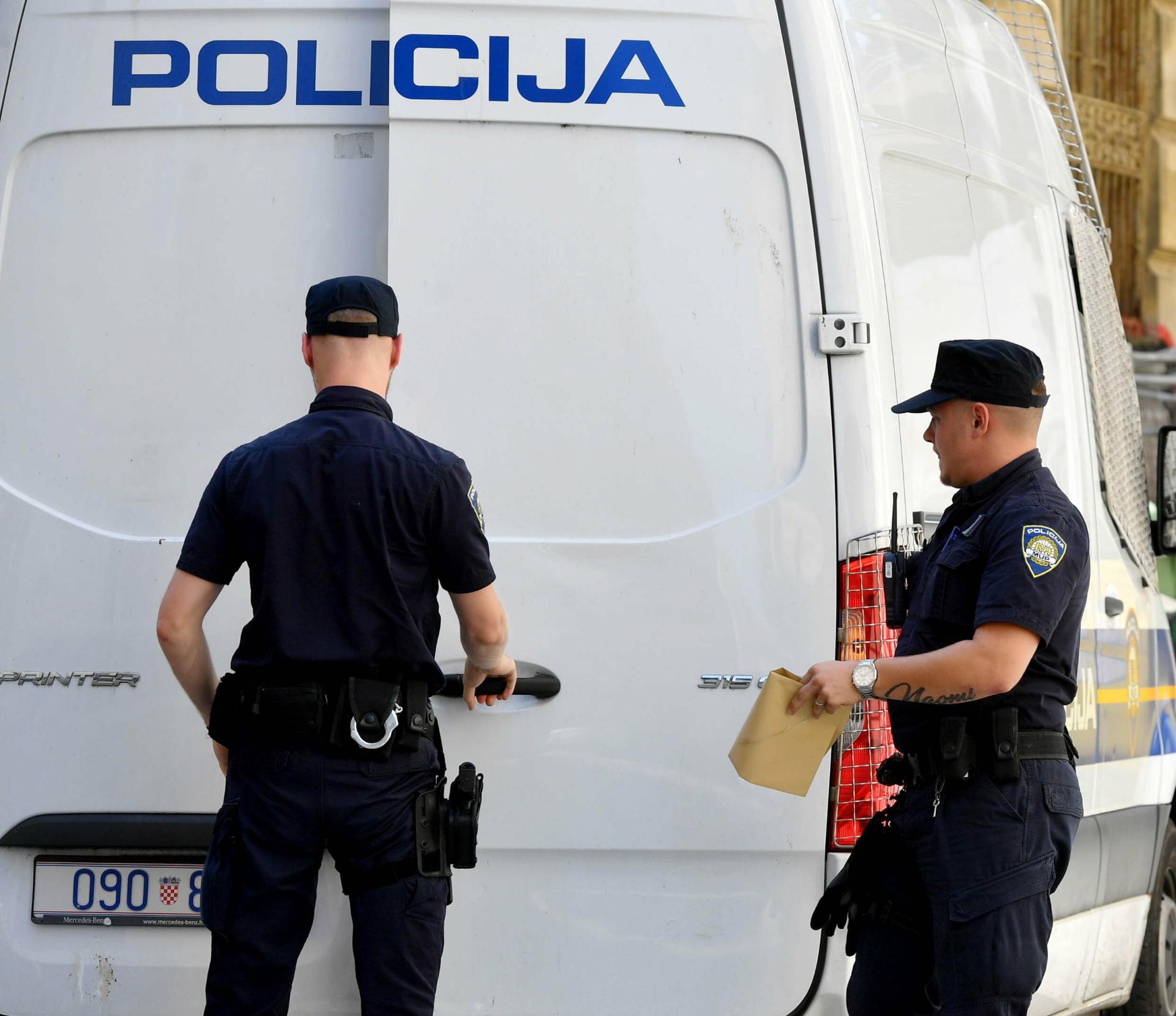 Dolijao podmukli prevarant koji je varao ljude od Splita do Zadra. Ženi iskamčio čak 100.000 eura, priče su odvratne
