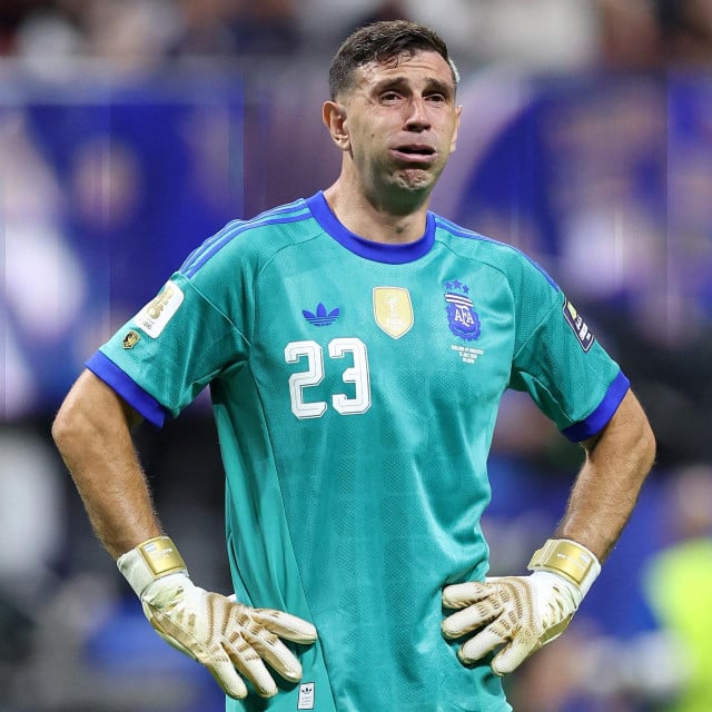 <p>Emiliano Martinez</p>