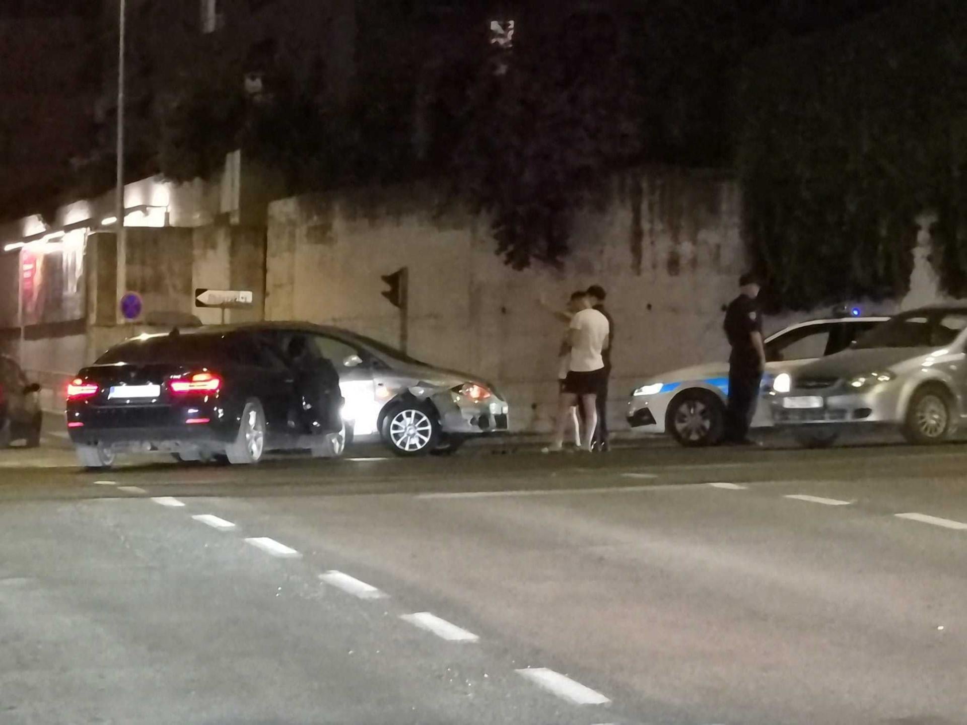 Sudar na jednom od najprometnijih gradskih križanja u Splitu. Vozite oprezno!