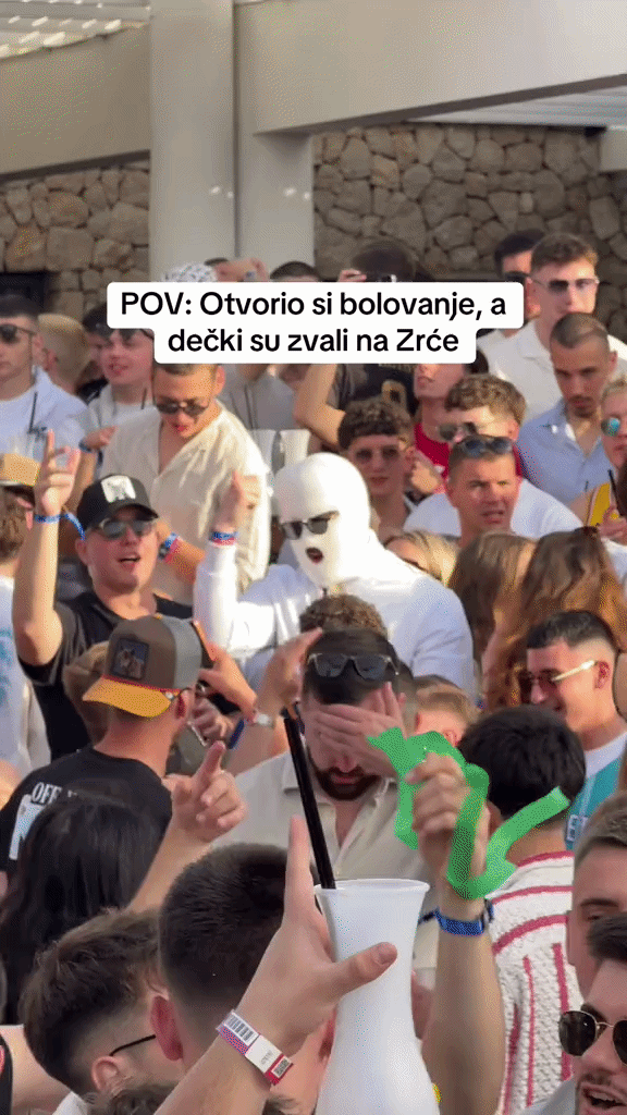 Otvorio si bolovanje, a ekipa te zove na Zrće? Video nasmijao tisuće, pogledajte samo ovog lika na plesnom podiju!