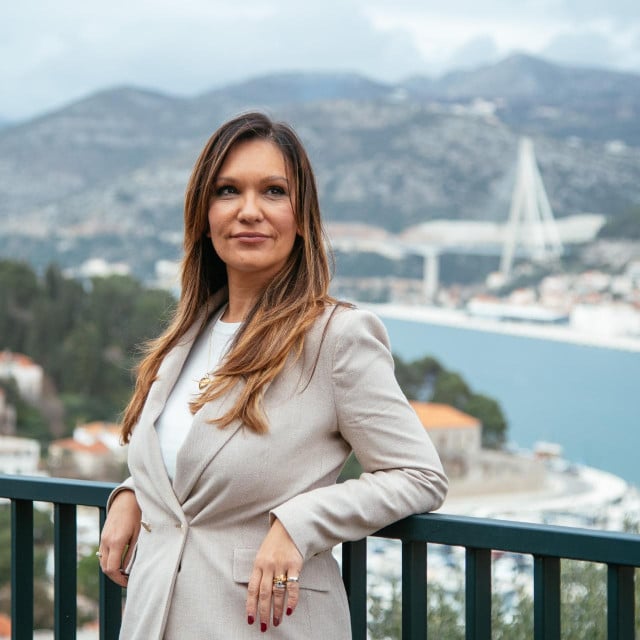<p>DV<br>
Dubrovnik, 130325.<br>
Anita Bonacic Obradovic, portret.<br>