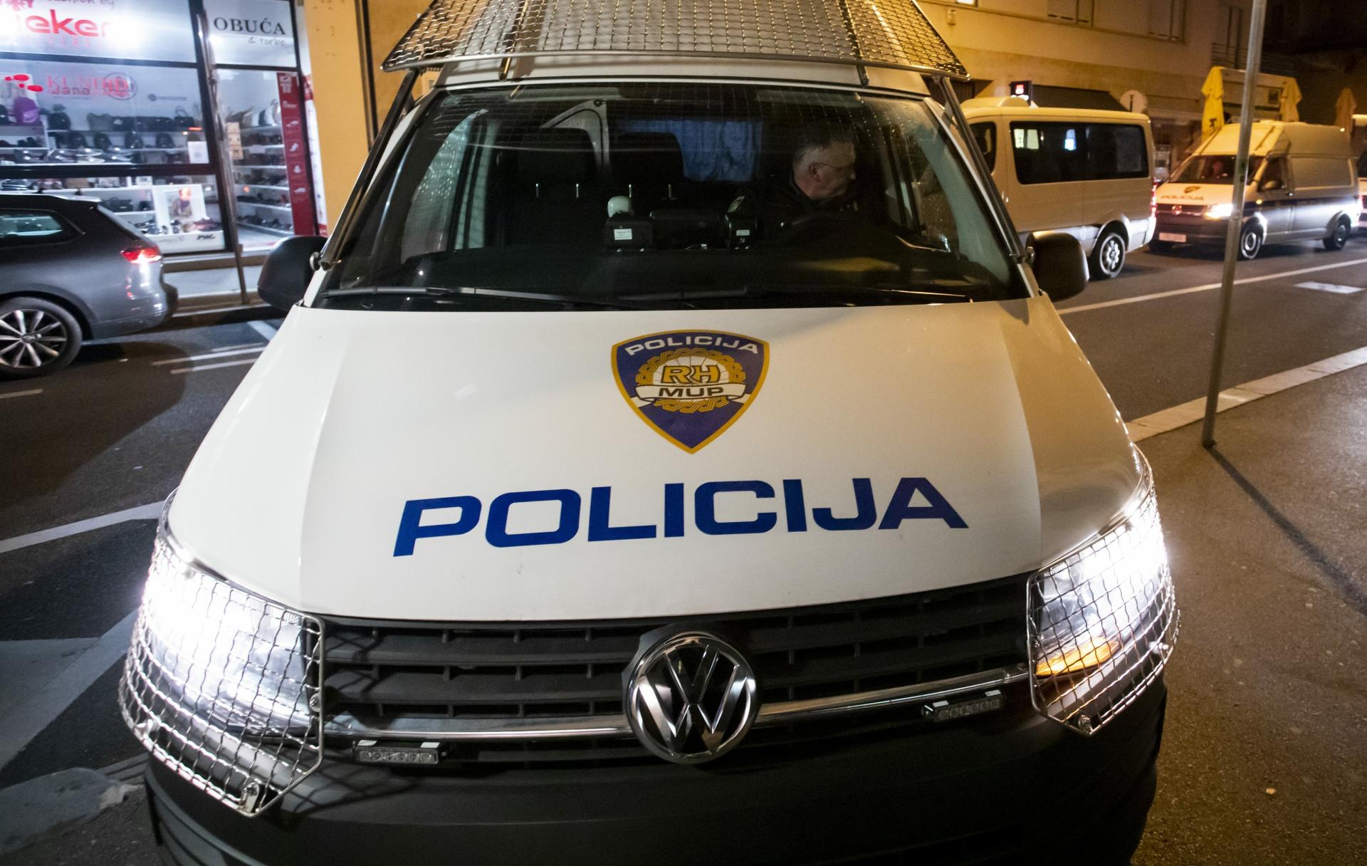 Lažne bankarice i medicinske sestre prevarile stariju ženu: Pustila ih je u svoj dom i ostala bez značajnog iznosa
