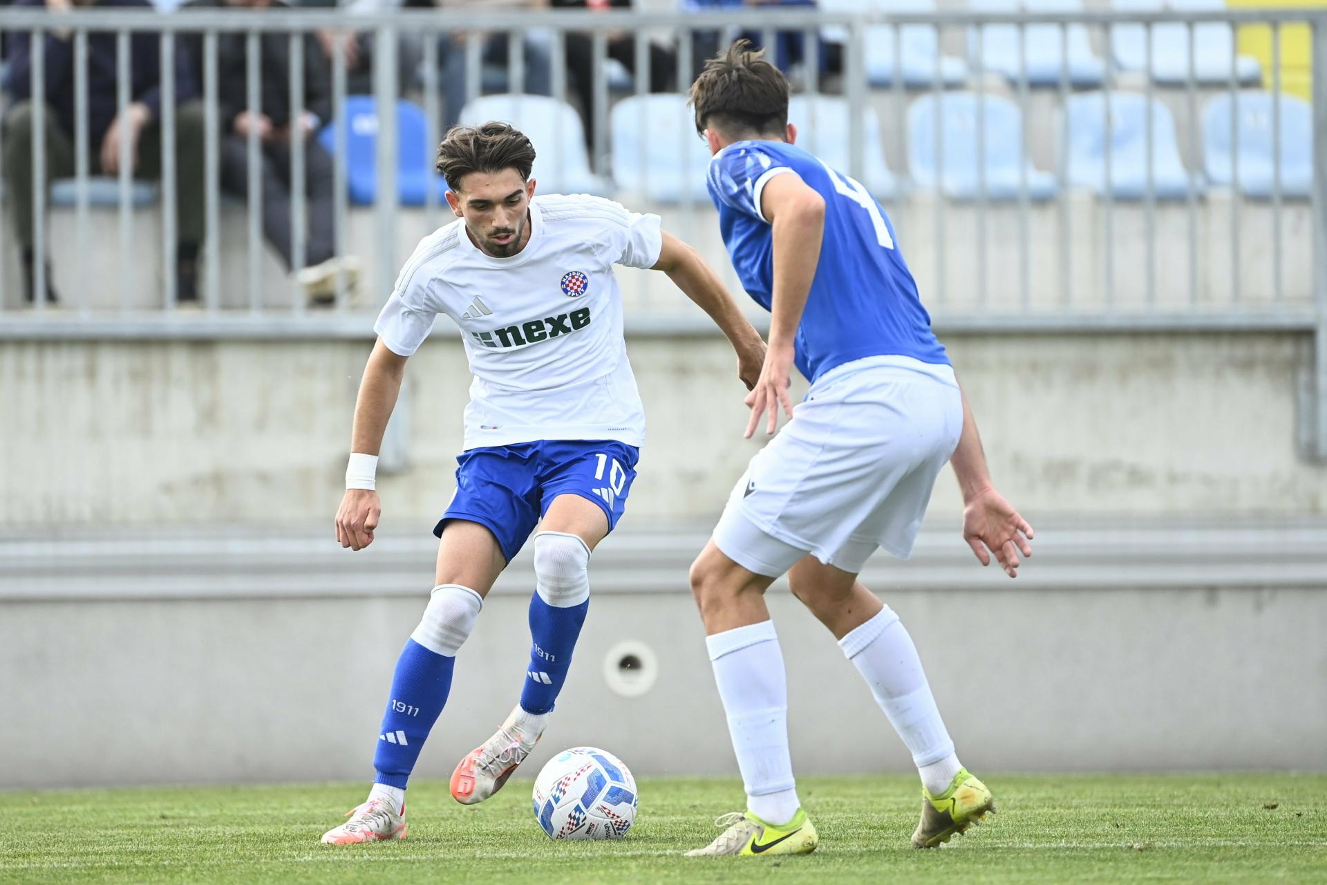 Službeno: Hajdukov ofenzivac potpisao za Slaven Belupo