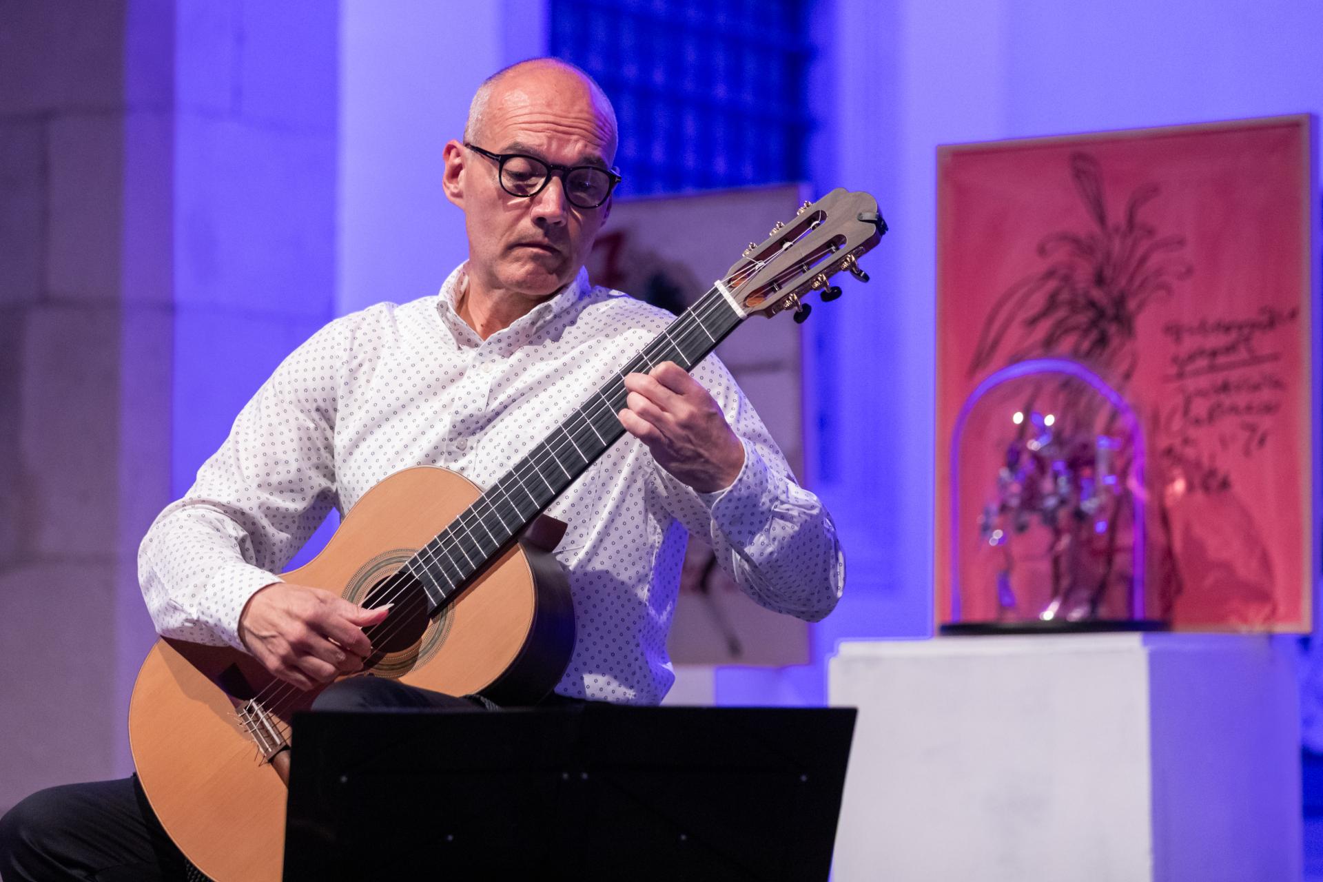 Maroje Brčić predstavio album Potpuri i obilježio 50 godina bavljenja gitarom