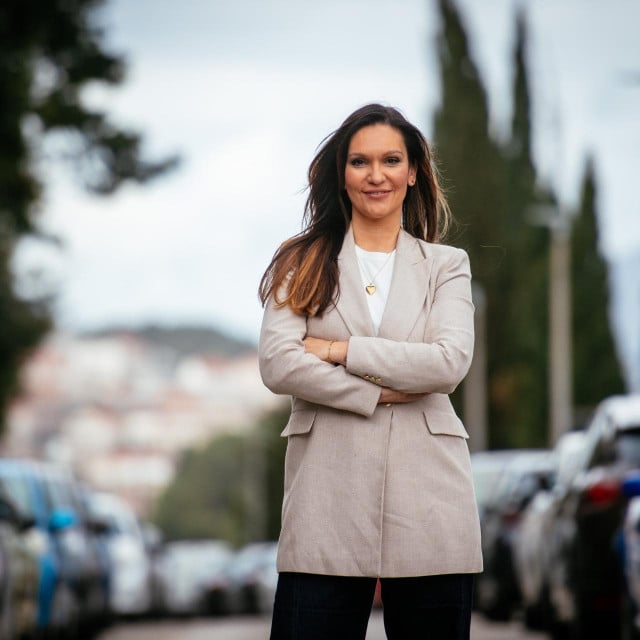<p>DV<br>
Dubrovnik, 130325.<br>
Anita Bonacic Obradovic, portret.<br>
