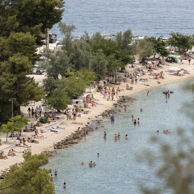 <p>Plaža Ka&scaron;juni</p>
