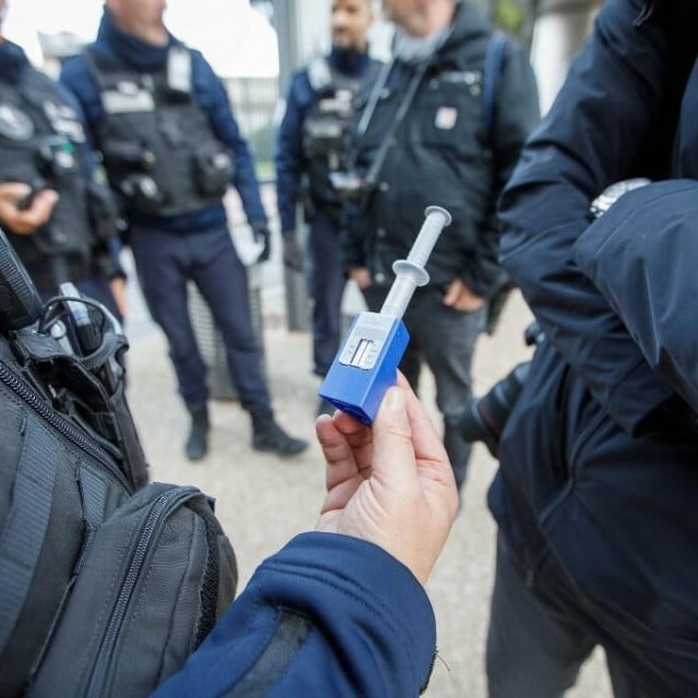 <p>Iznenadnim testiranja na drogu u slini podvrgnuti su članovi vlade, vi&scaron;i dužnosnici i drugi djelatnici koji moraju proći sigurnosnu provjeru (ilustracija)</p>