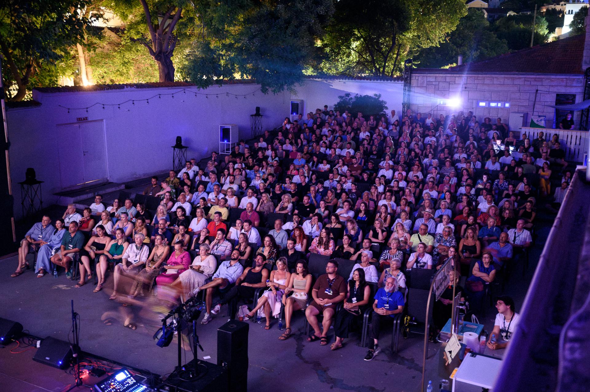 Domaće i strane legende stižu u Supetar: objavljen je program 12. Brač Film Festivala...