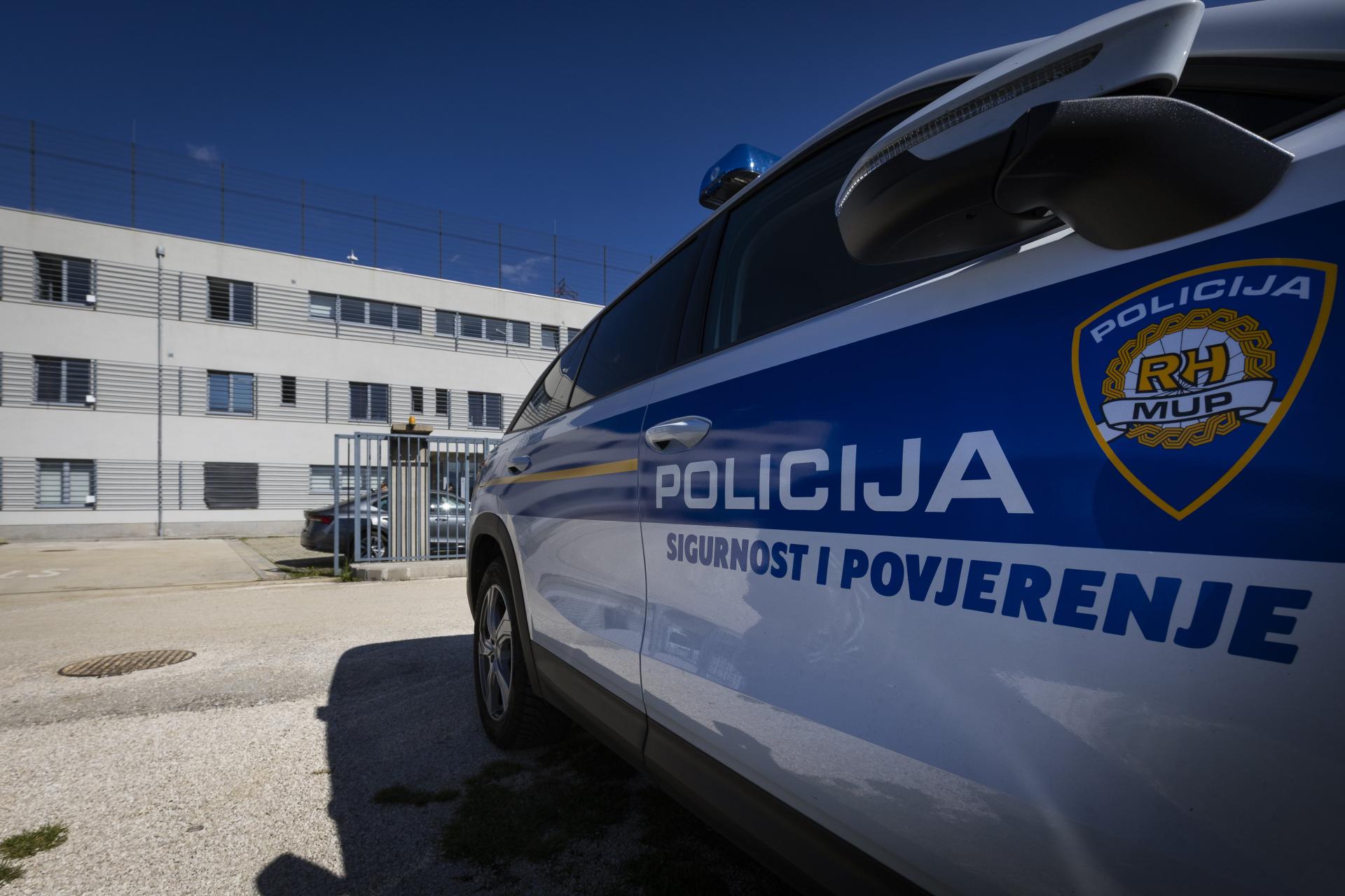 Zadarska policija uhitila 54-godišnjeg Čeha nakon pokušaja krijumčarenja ljudi