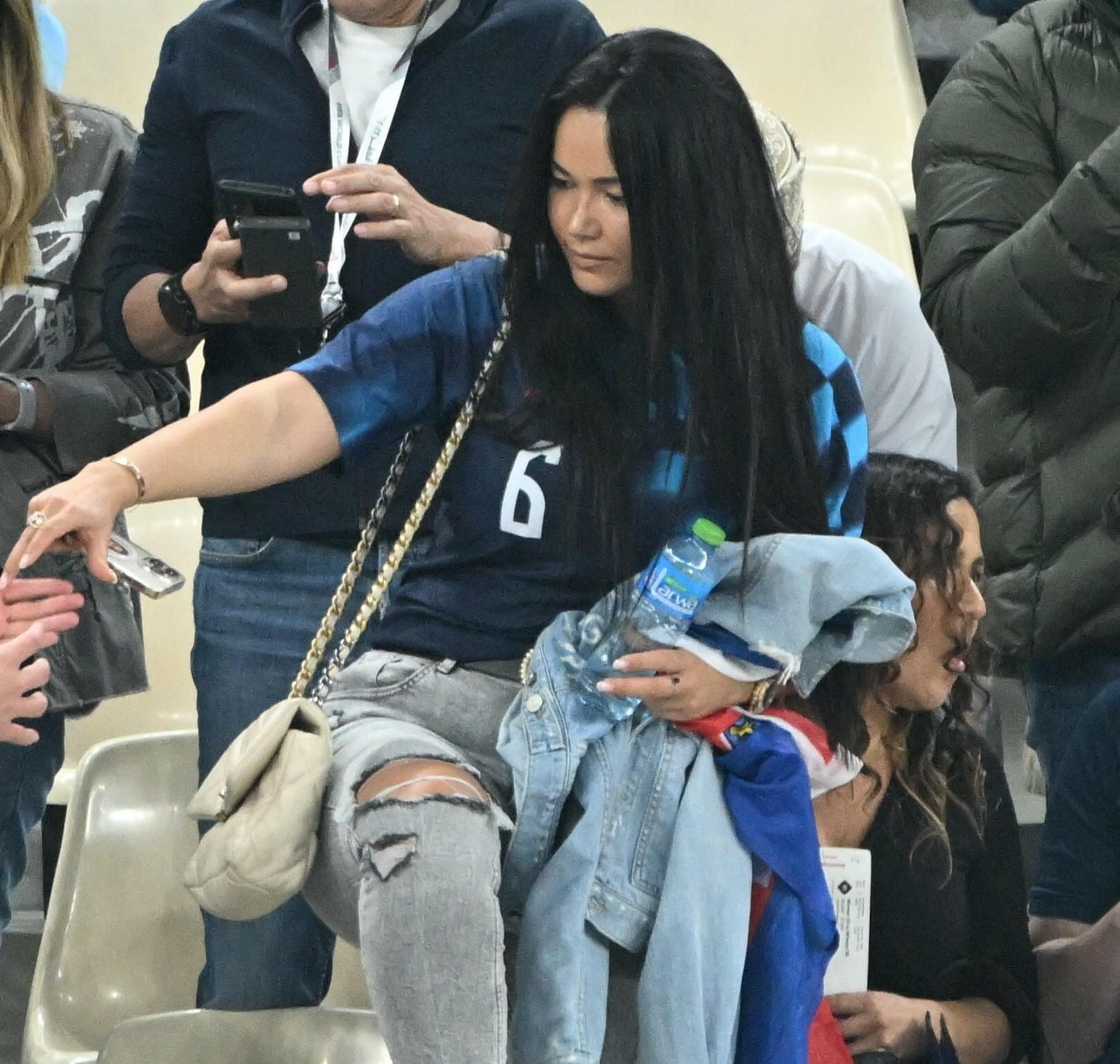 Rijetko viđena, a sada u centru pažnje: procurile privatne fotografije Anite Lovren, u zanimljivom je društvu
