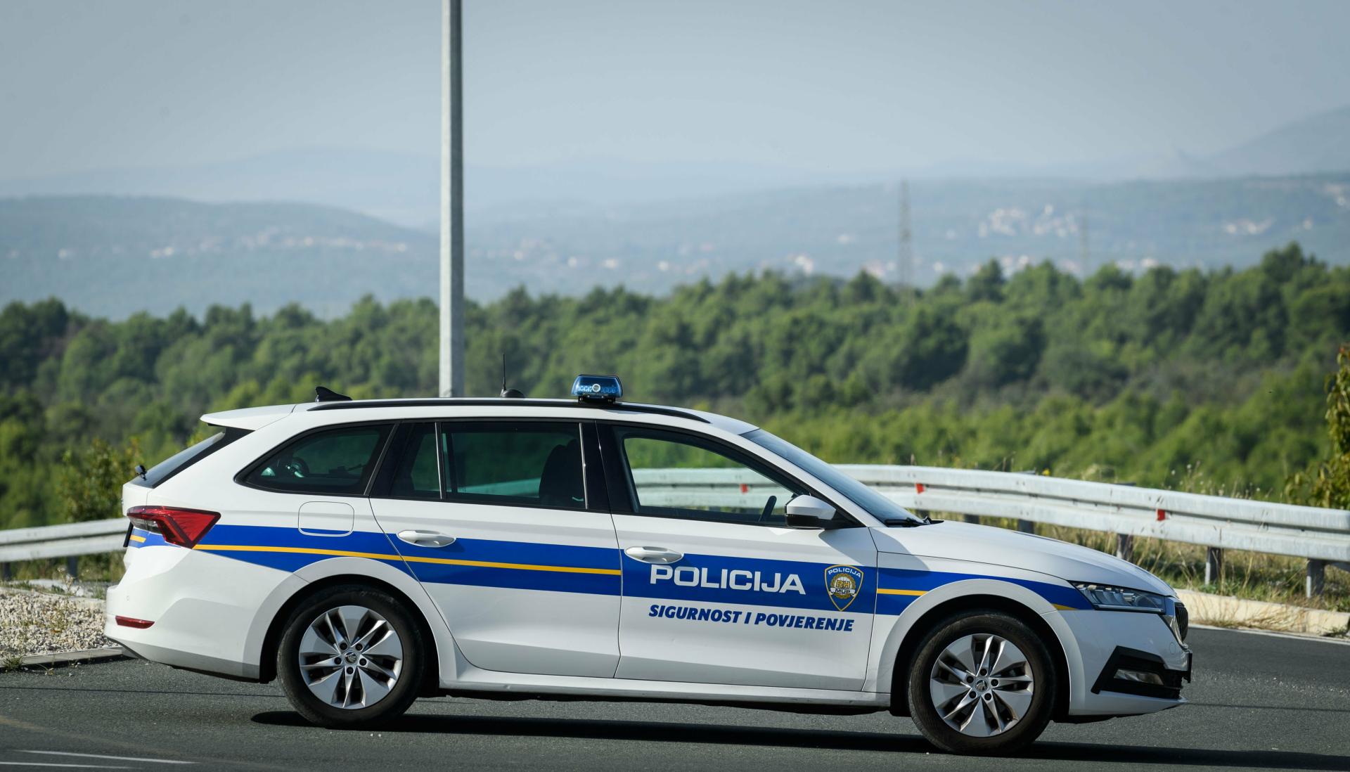 U teškoj prometnoj nesreći na autocesti poginulo je dijete; ozlijeđene još tri osobe