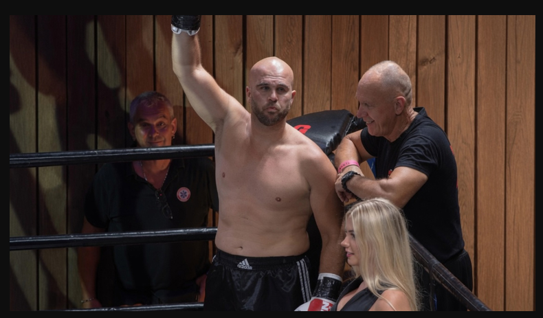 Zatvorili afić jer nije izdavao račune, otkrilo se da mu nije prvi put: inače je kickboksač koji prijeti inspektorima
