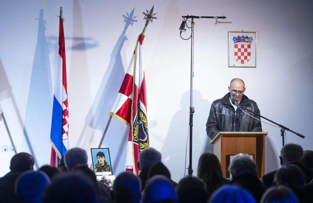 <p><br>
Na fotografiji: Stipe Ćoso<br>
&nbsp;</p>