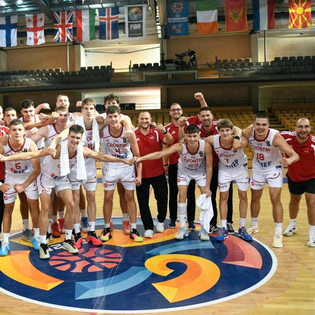 <p>Hrvatska U18 ko&scaron;arka&scaron;ka reprezentacija</p>