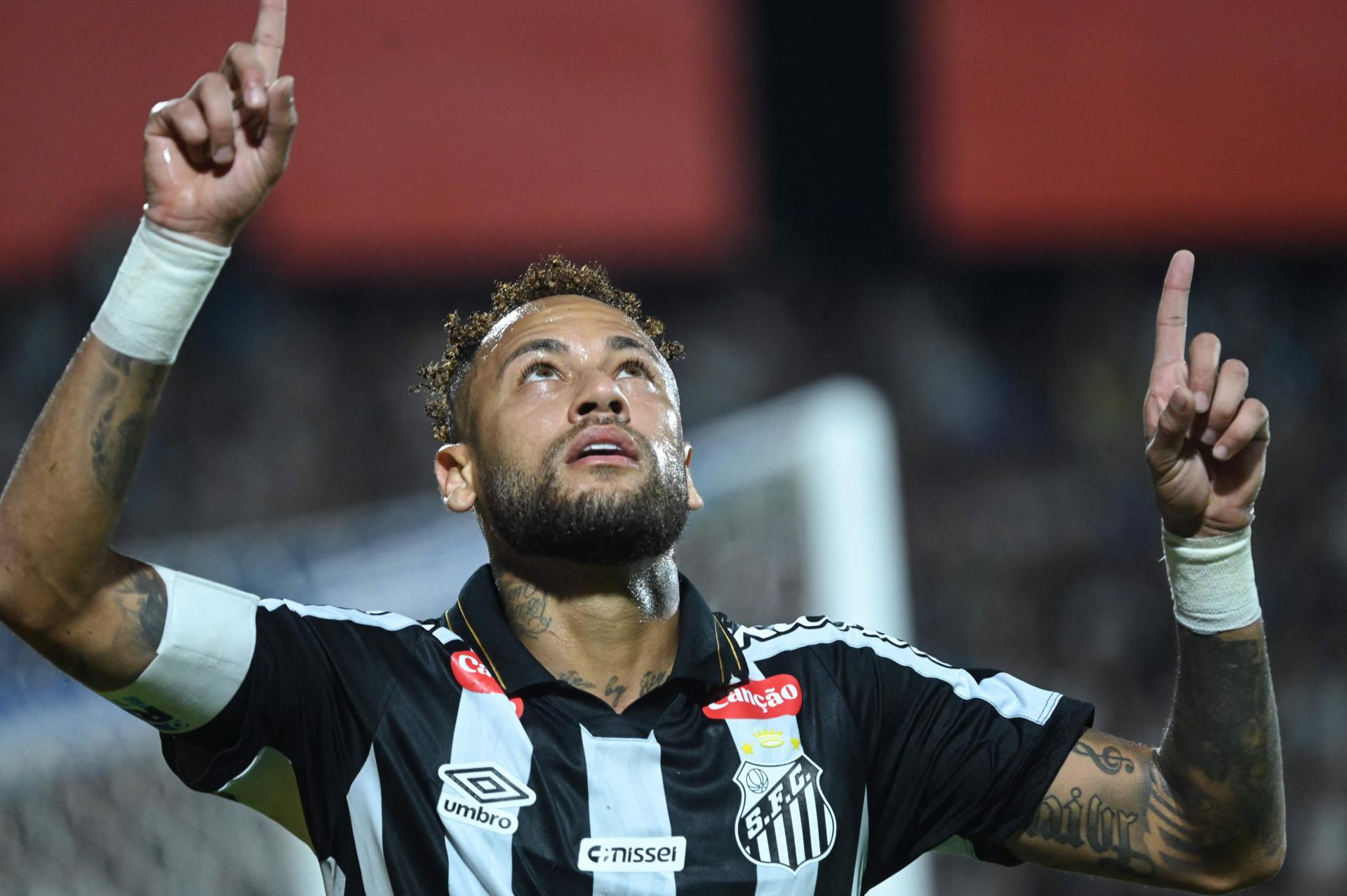 Neymar šokirao ponašanjem prema mlađim suigračima, nakon utakmice procurili detalji iz svlačionice