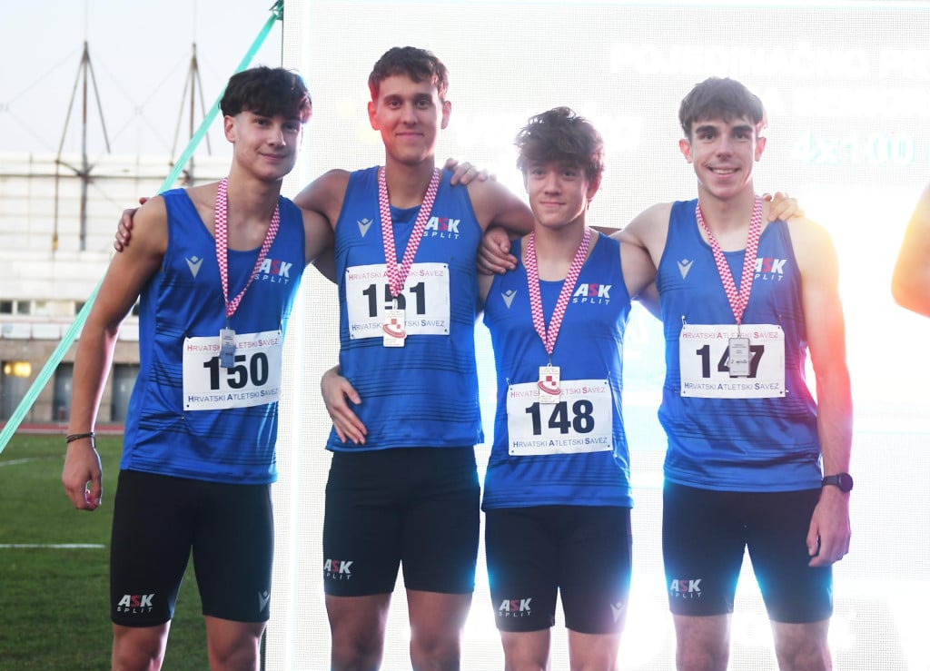 <p>ASK-ova &scaron;tafeta 4x100 osvojila je srebrnu medalju na&nbsp;Pojedinačnom prvenstvu&nbsp;Hrvatske za seniore i seniorke.</p>