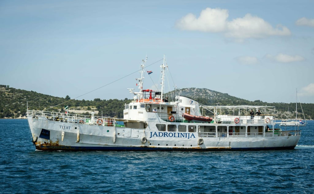 <p>Brod Tijat&nbsp;</p>