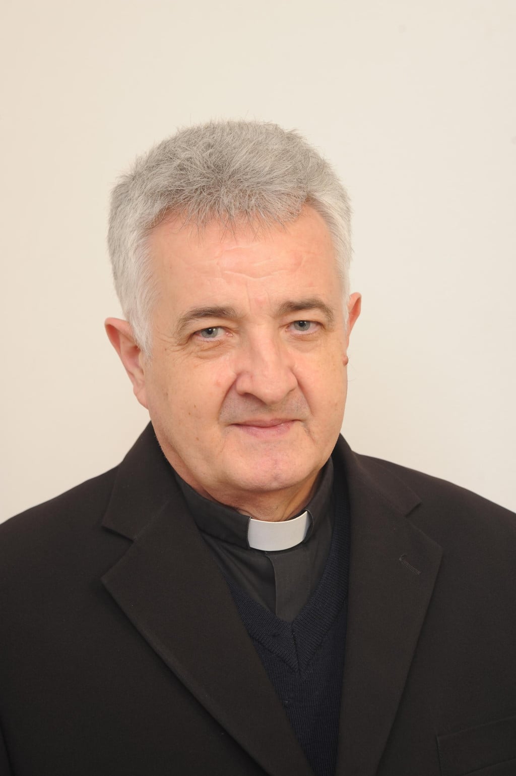 <p>prof. dr. sc. don Ivan Tadić</p>