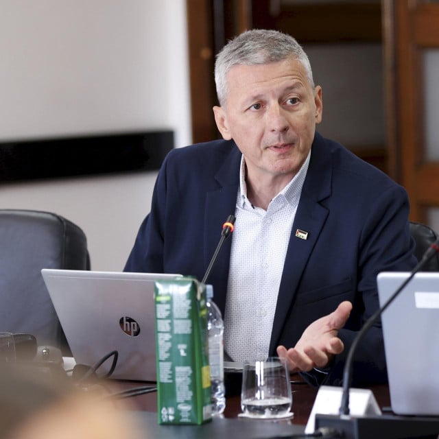 <p>Jakov Prkić<br>
&nbsp;</p>