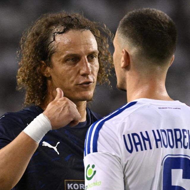<p>David Luiz</p>