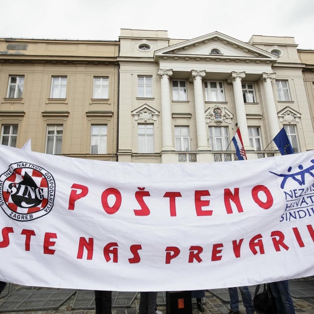 <p>Sinikalno organiziranje dvojica radnika i povjerenik platili su otkazom (ilustracija)&nbsp;</p>
