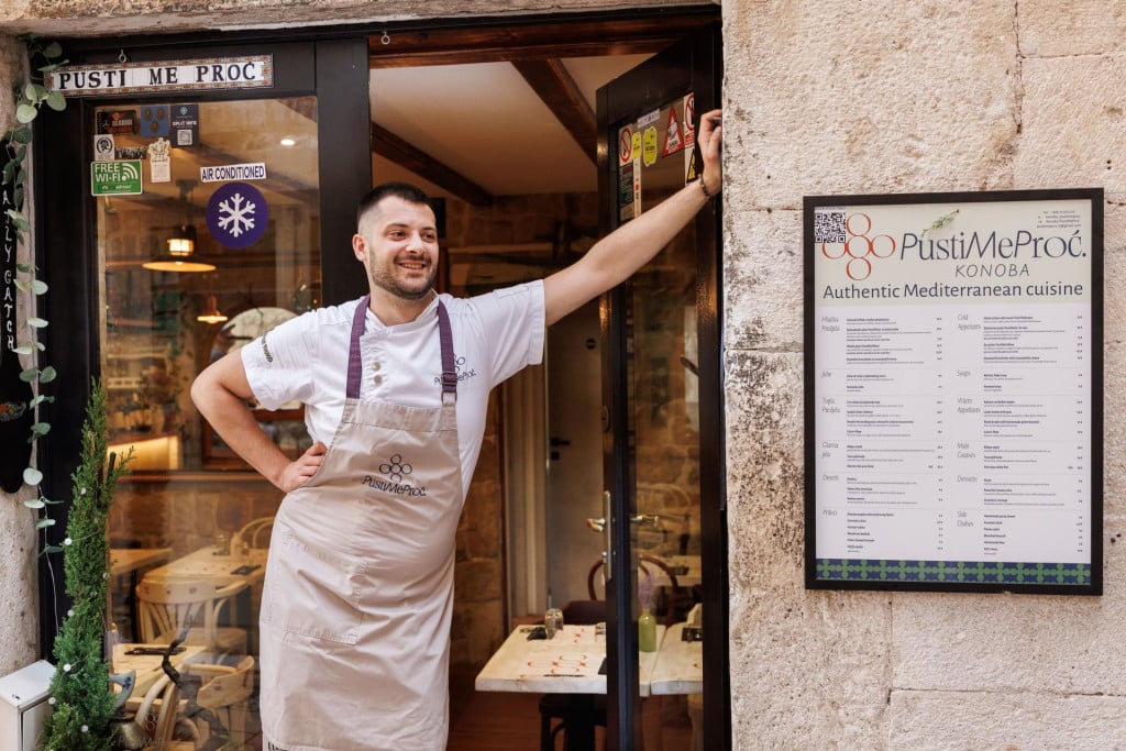 <p>Roko &Scaron;erkinić, vlasnik konobe &rdquo;Pusti me proć&lsquo;: Ljudi su nekada živjeli za marende, a danas se taj običaj u Splitu, srećom, polako vraća&rdquo;</p>