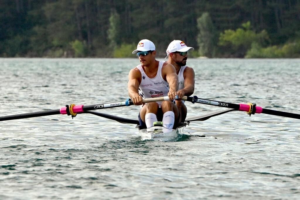 <p>Braća Sinković</p>