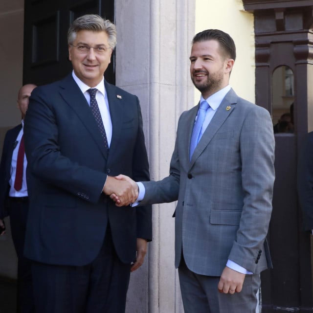 <p>Premijer Andrej Plenković i crnogorski predsjednik Jakov Milatović, u Banskim dvorima, u rujnu 2023.<br>
&nbsp;</p>