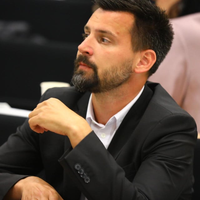<p>Bojan Ivo&scaron;ević</p>