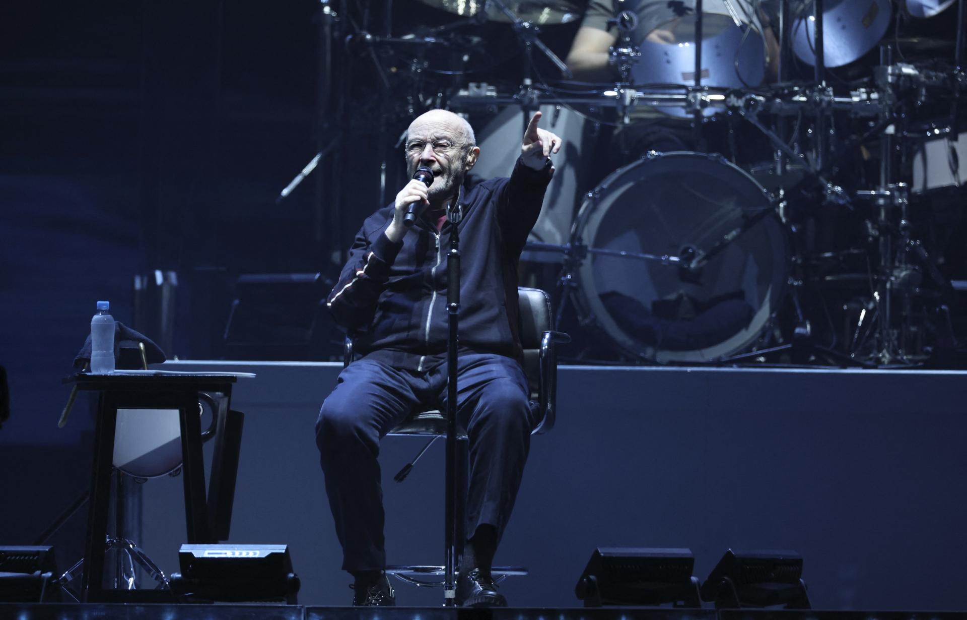 Phil Collins otkrio kako je bio na rubu smrti: ‘Organi su mi otkazivali, ljudi su dolazili oprostiti se‘