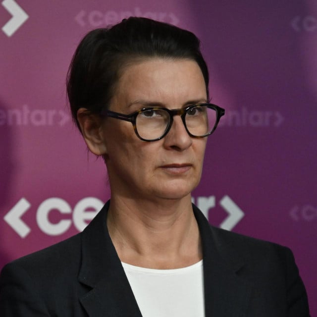 <p>&nbsp;Viktorija Knežević</p>