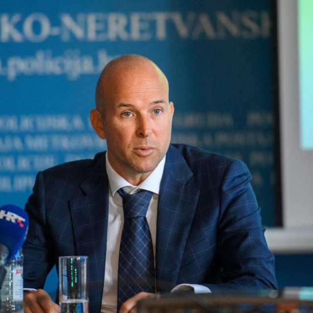 <p>Počasni konzul Republike Albanije u Dubrovačko-neretvanskoj županiji Ivan Gjura&scaron;ić</p>