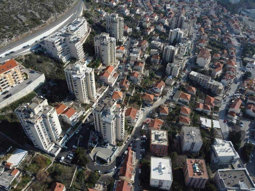 <p>Pogled na Gruž</p>