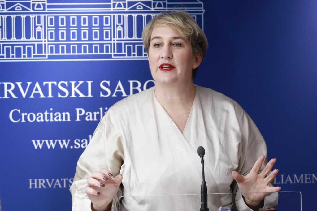 <p>Ivana Marković<br>
&nbsp;</p>