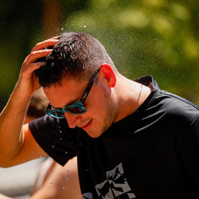 <p>Ljudsko tijelo najbolje funkcionira kada unutarnju temperaturu održava oko 37 &deg;C, no tijekom toplinskih valova taj mehanizam može zakazati</p>

<p>&nbsp;</p>