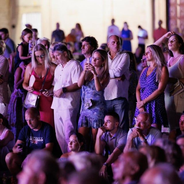 <p>Koncert &lsquo;Arbanasi od srca pjesmom&lsquo;</p>