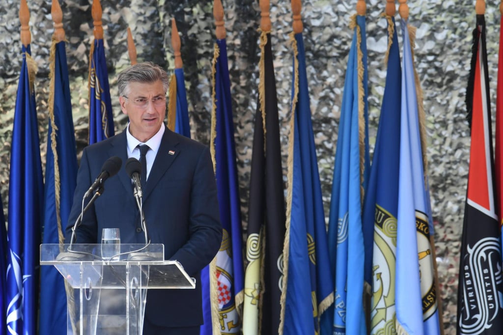 <p>Andrej Plenković u Kninu</p>