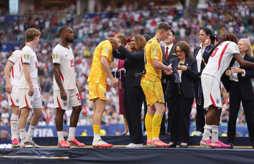 <p>Ivan Toney prima brončanu medalju na netom zavr&scaron;enom SP-u</p>