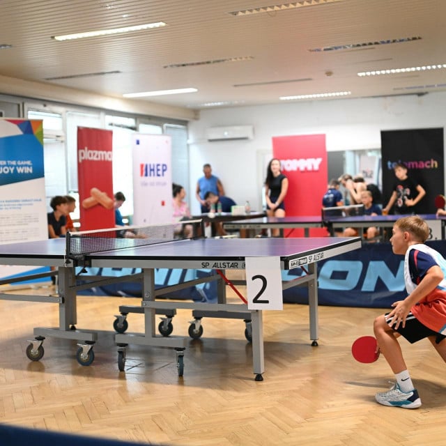 <p>Sportske igre mladih - stolni tenis</p>

<p>snimio: Karlo &Scaron;utalo</p>
