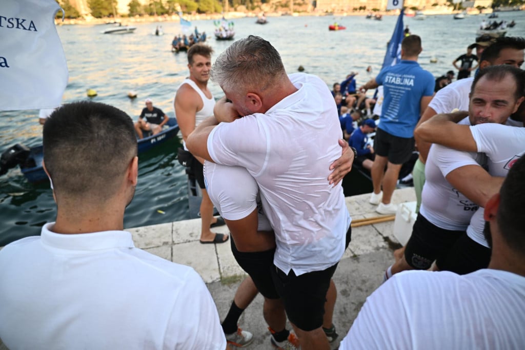 <p>Metkovic, 080826.<br>
Maraton ladja u organizaciji udruge ladjara Neretve koji se tradicionalno vesla na relaciji Metkovic - Opuzen - Ploce na stazi dugoj 22,500 m.<br>